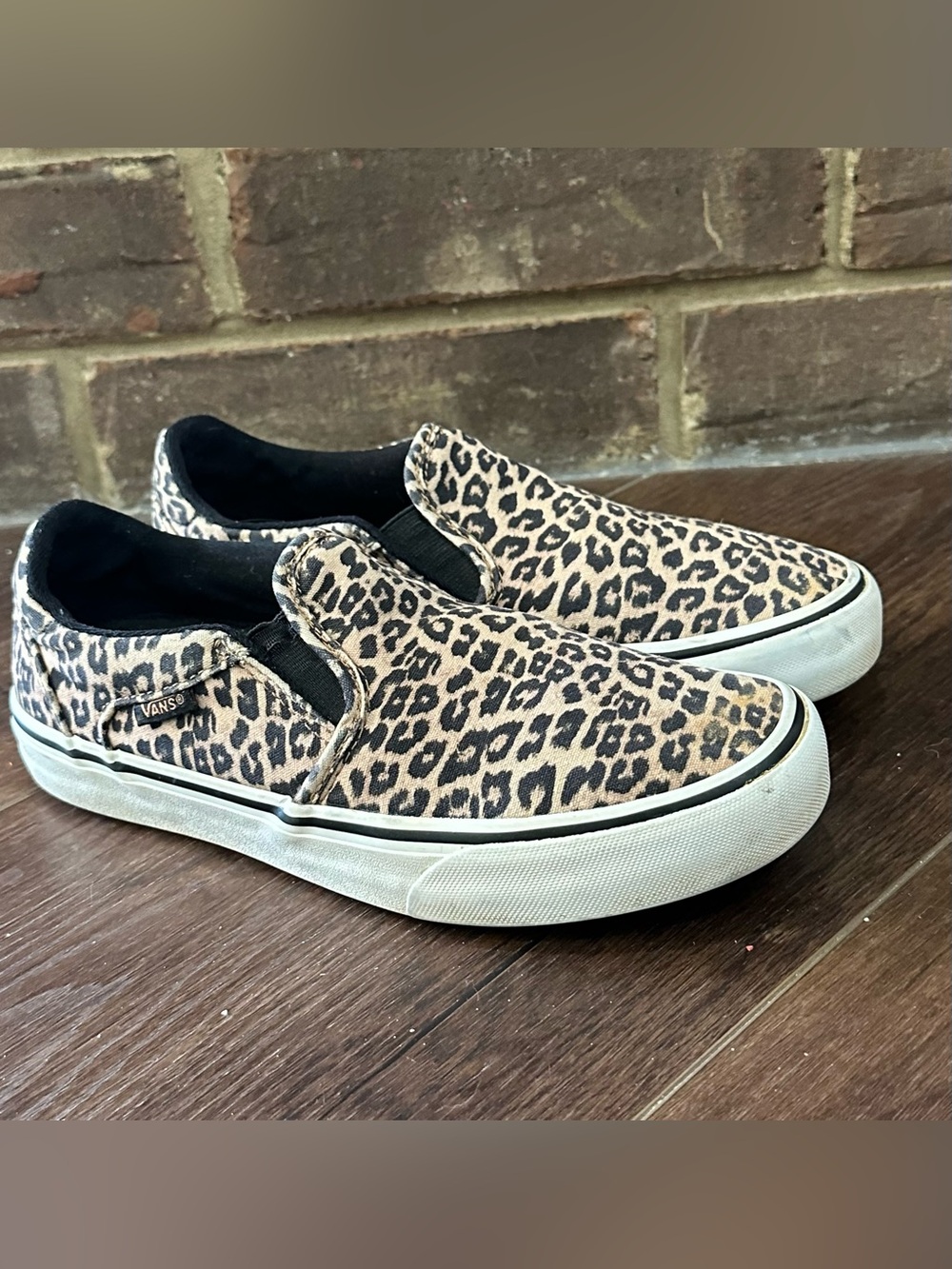 Vans Asher Deluxe slip-on Leopard Print sneakers Shoes Women’s Size 7